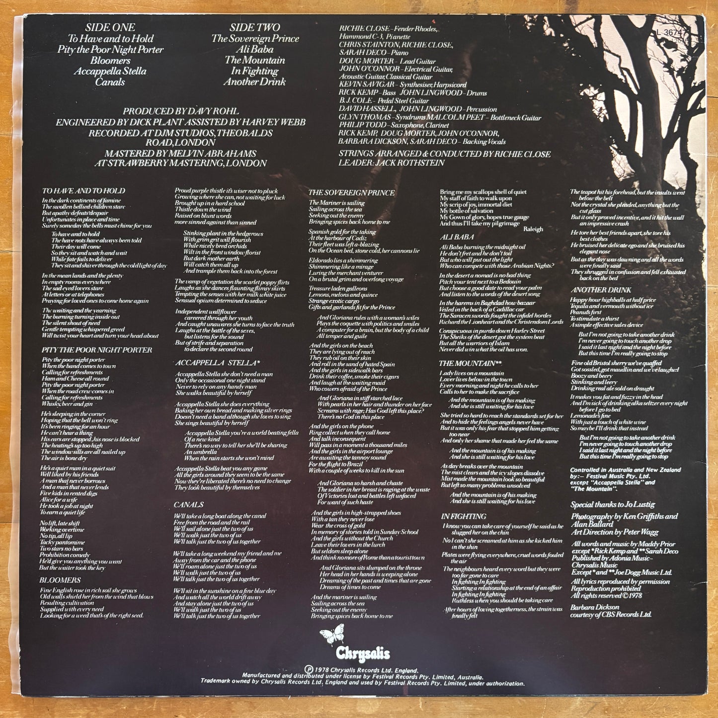 Maddy Prior - Changing Winds