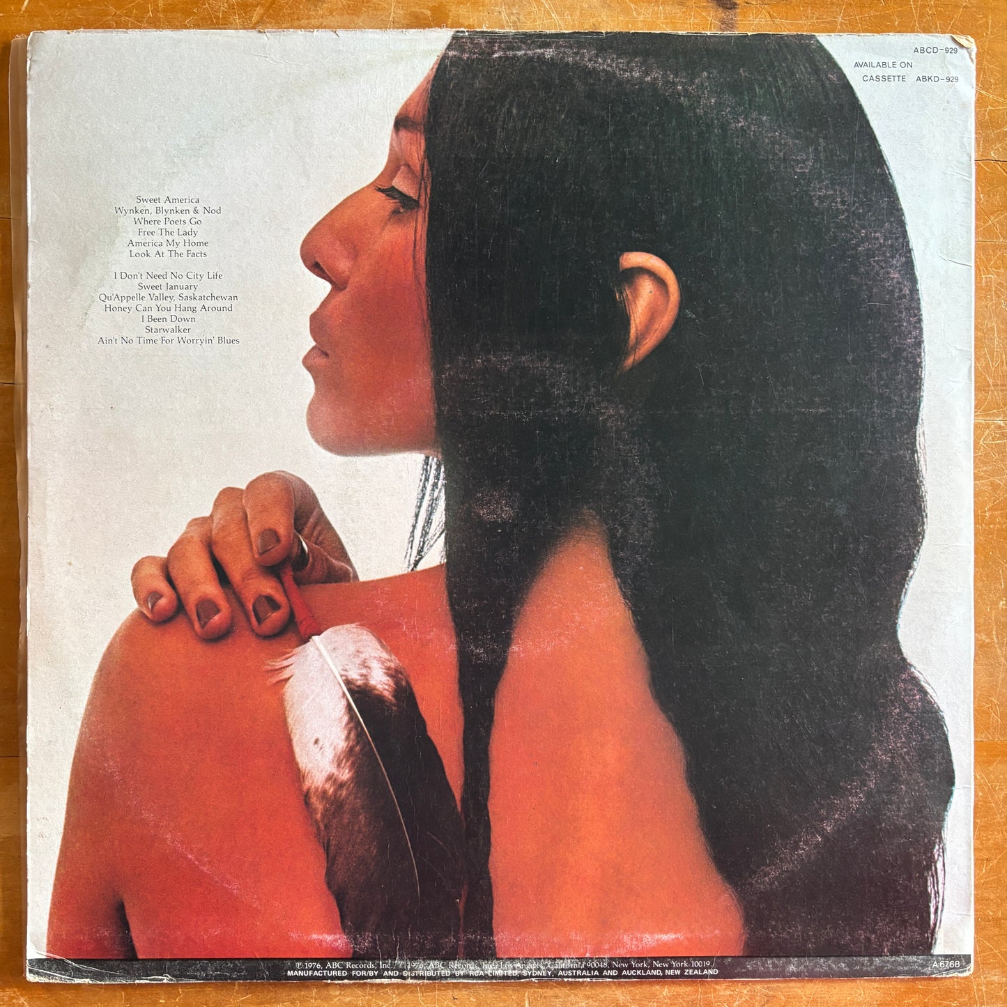 Buffy Sainte-Marie - Sweet America