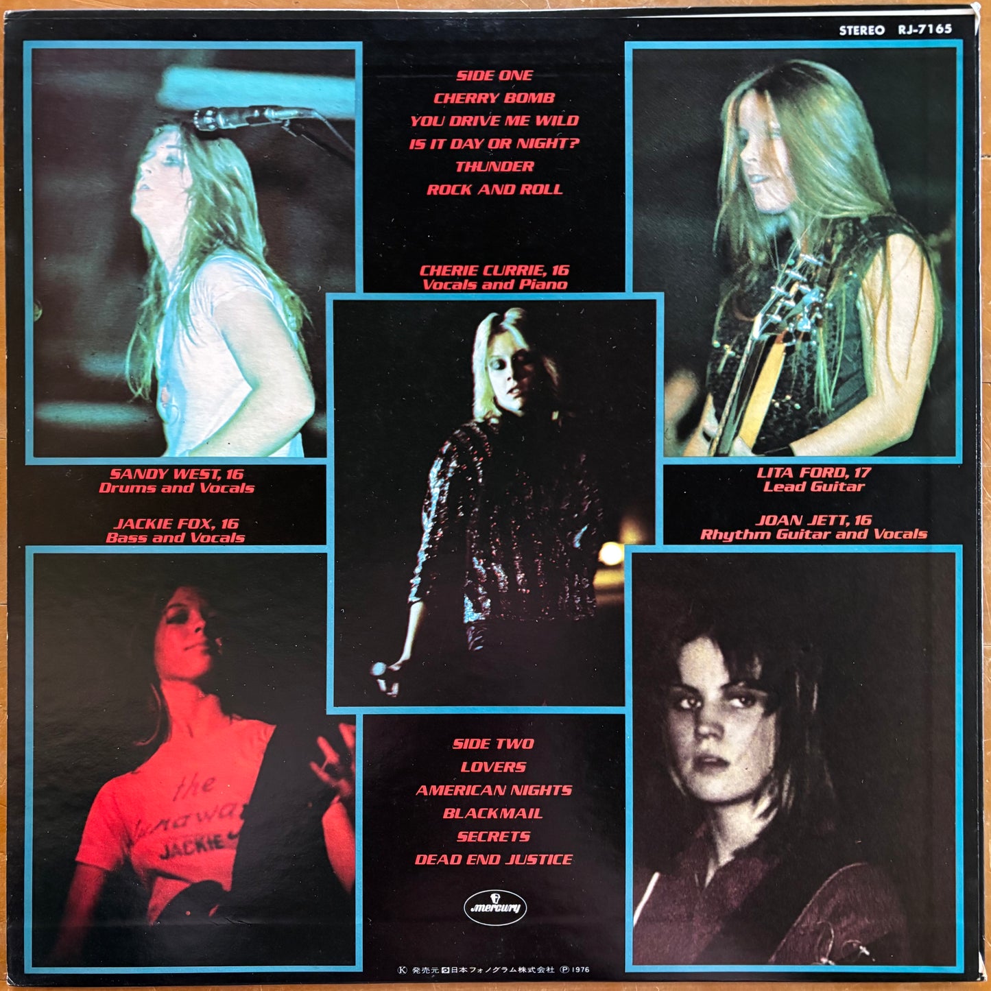 The Runaways - The Runaways