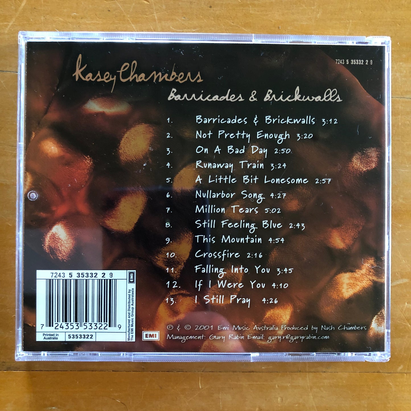 Kasey Chambers - Barricades & Brickwalls (CD)