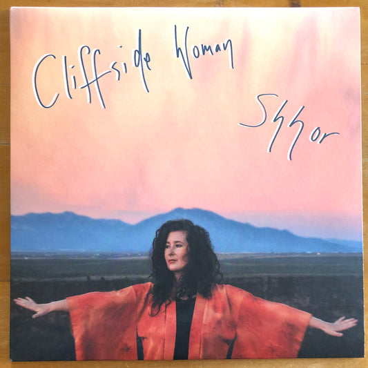 Shhor - Cliffside Woman