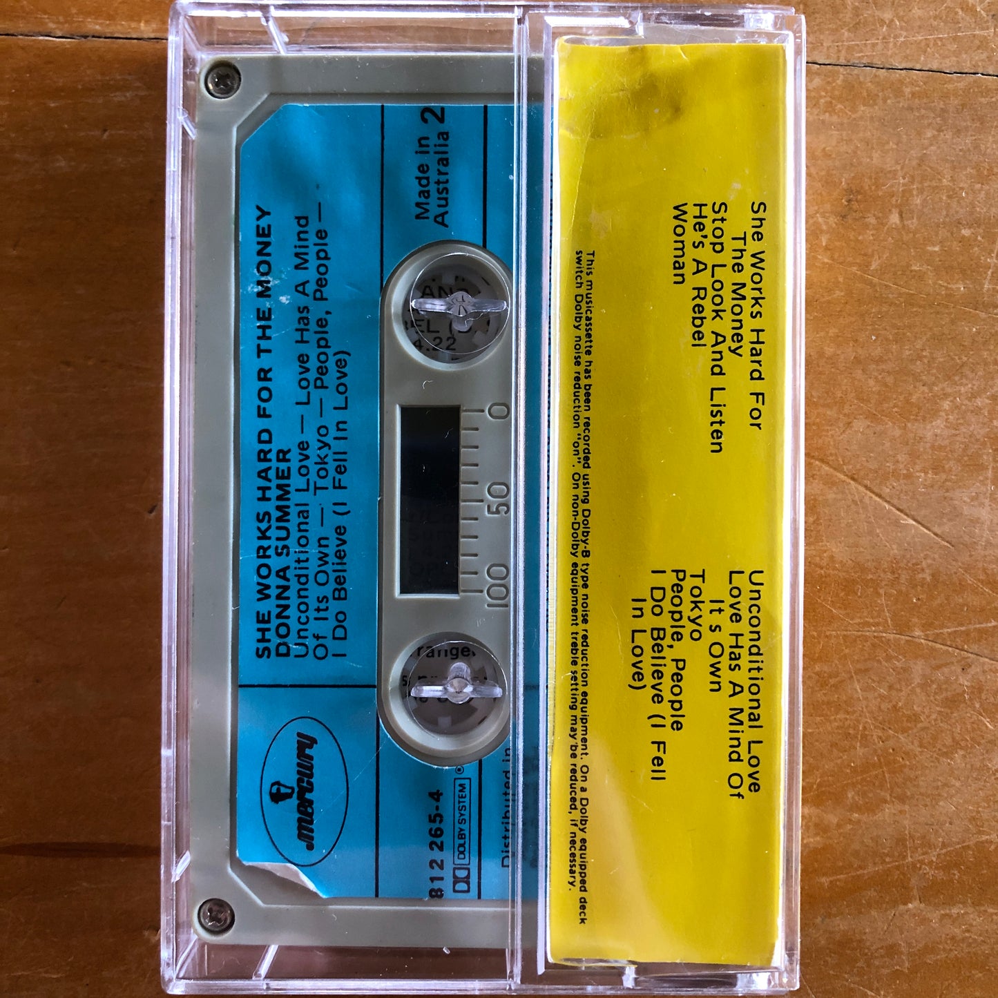 Donna Summer - She Works Hard For The Money (cassette)