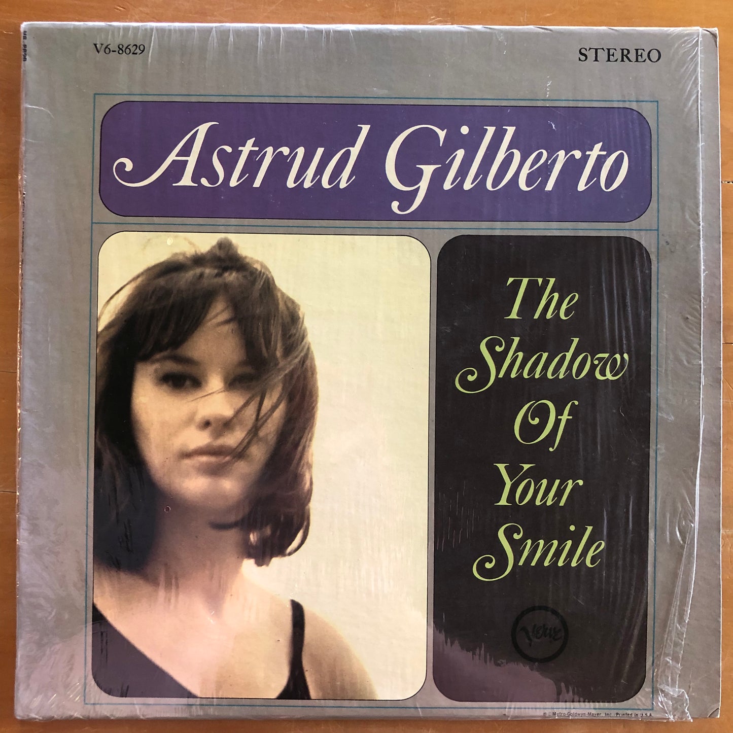 Astrud Gilberto - The Shadow Of Your Smile