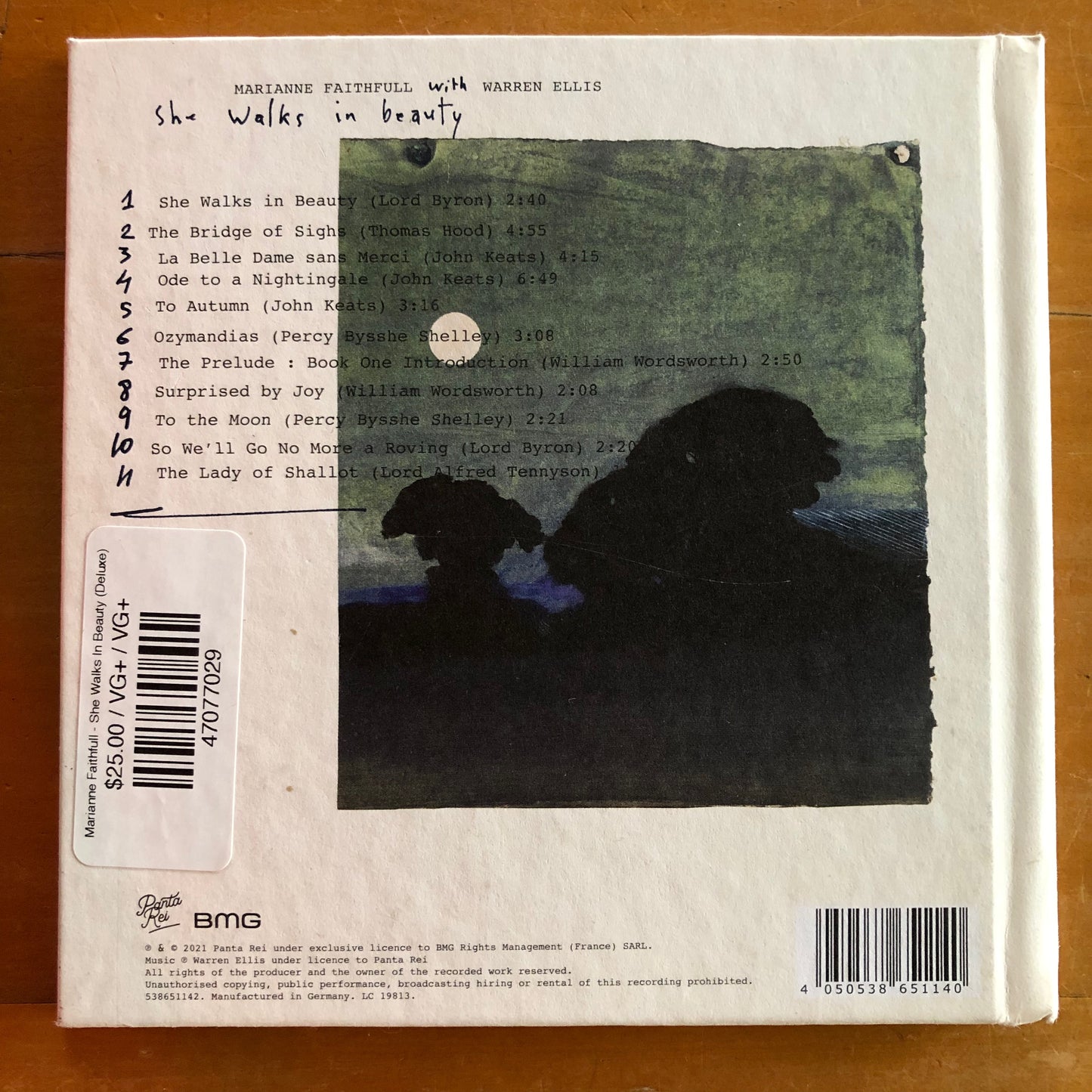 Marianne Faithfull - She Walks In Beauty (Deluxe)