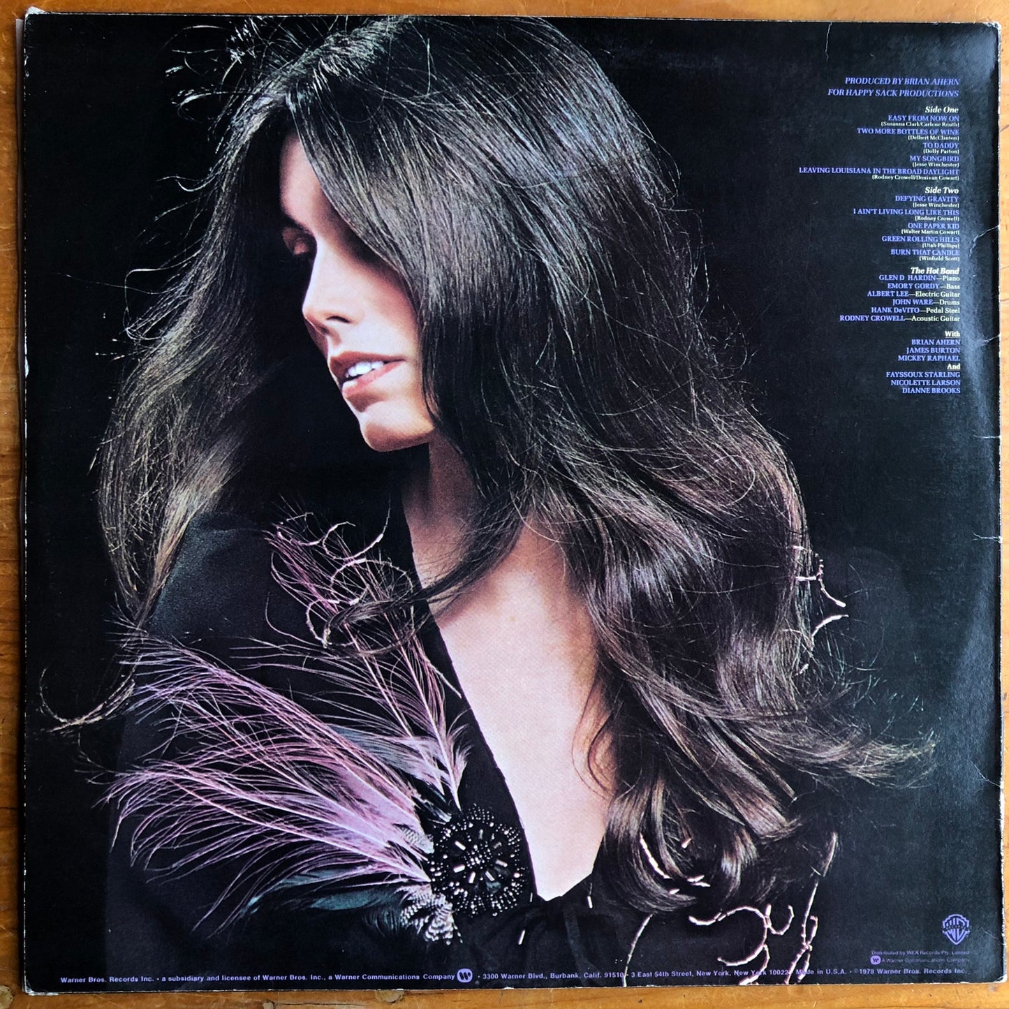 Emmylou Harris - Quarter Moon In A Ten Cent Town