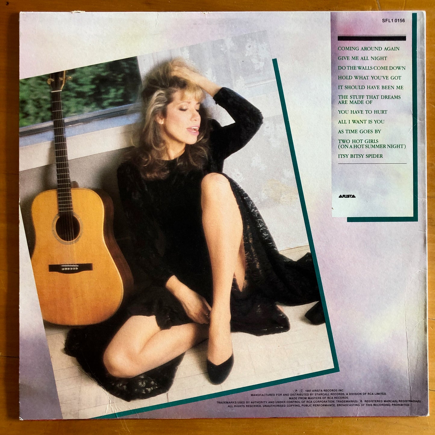 Carly Simon - Coming Around Again