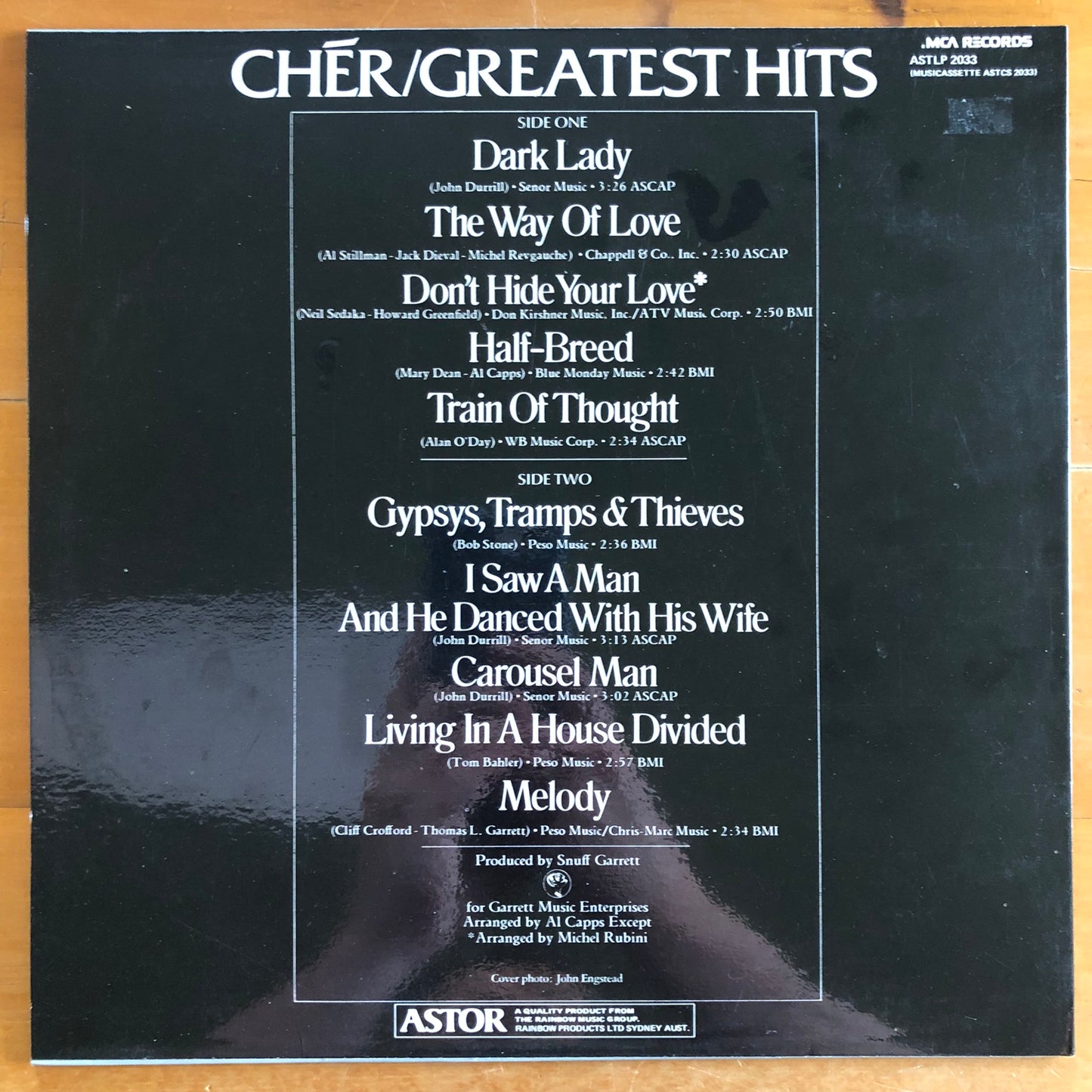 Cher - Greatest Hits