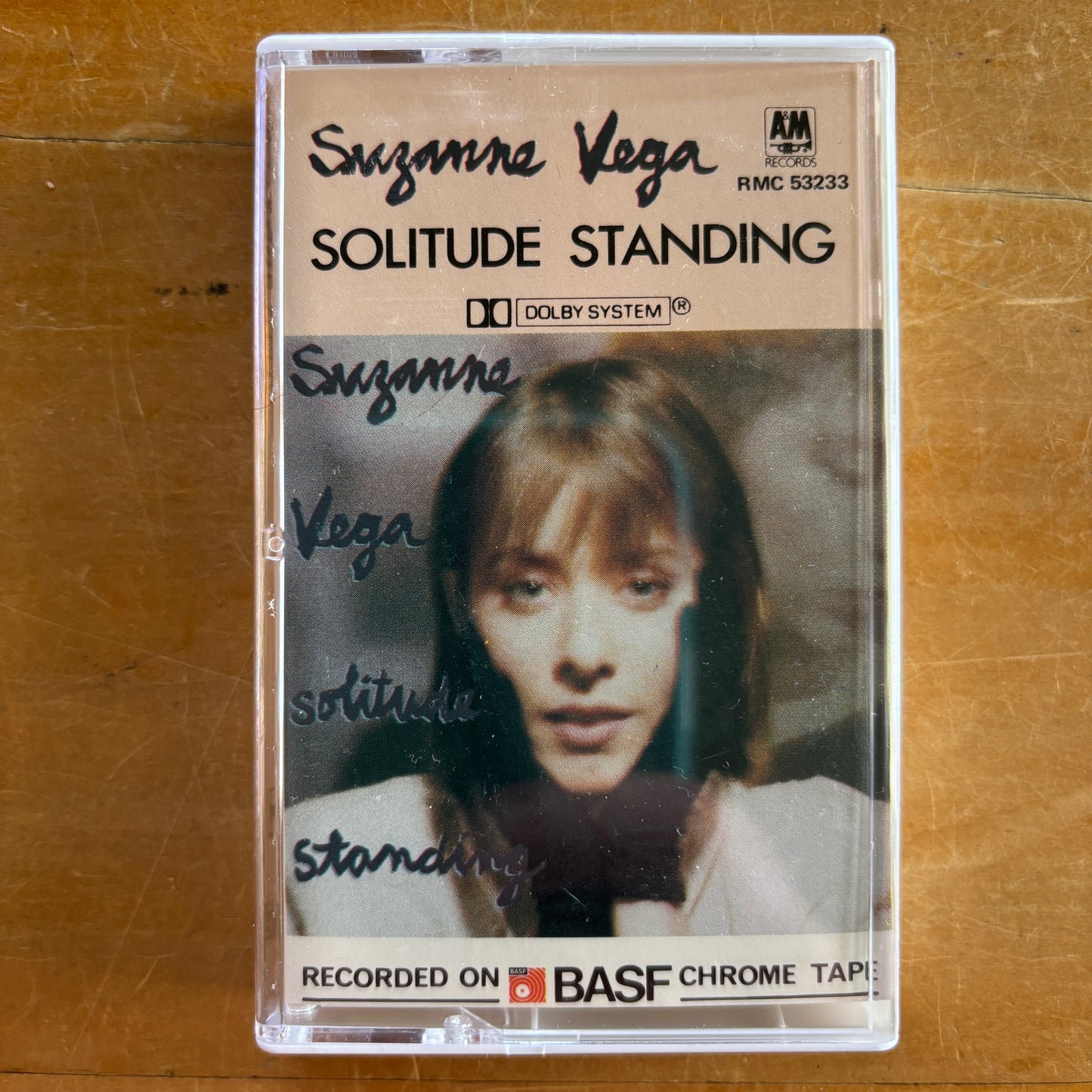 Suzanne Vega - Solitude Standing (Cassette)
