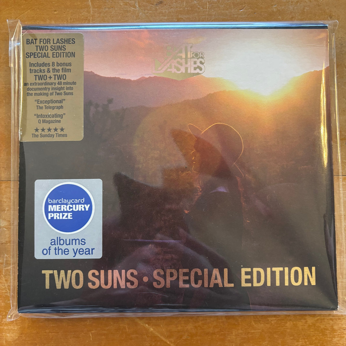 Bat For Lashes - Two Suns Special Edition (CD+DVD )