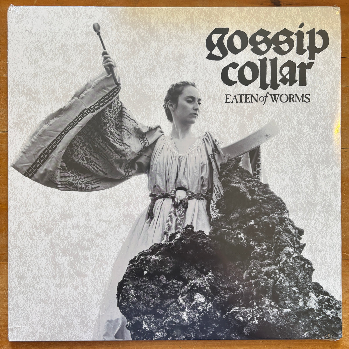 Gossip Collar - Eaten of Worms