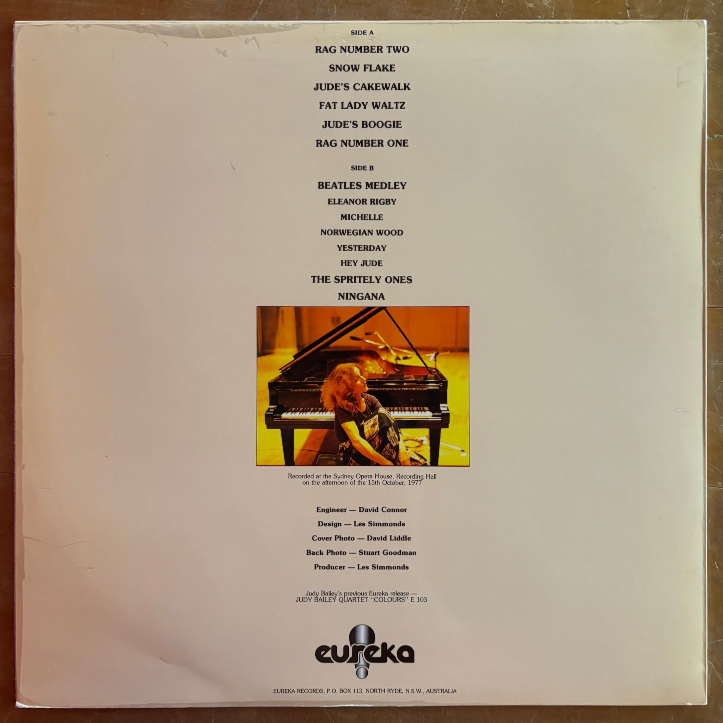 Judy Bailey - Solo