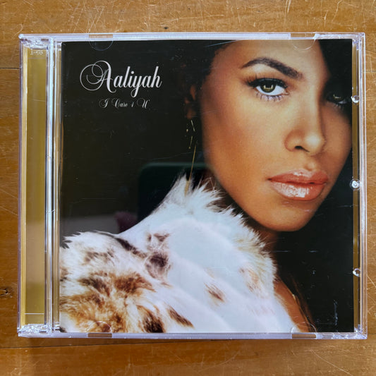Aaliyah - I Care 4 U (deluxe CD/DVD)