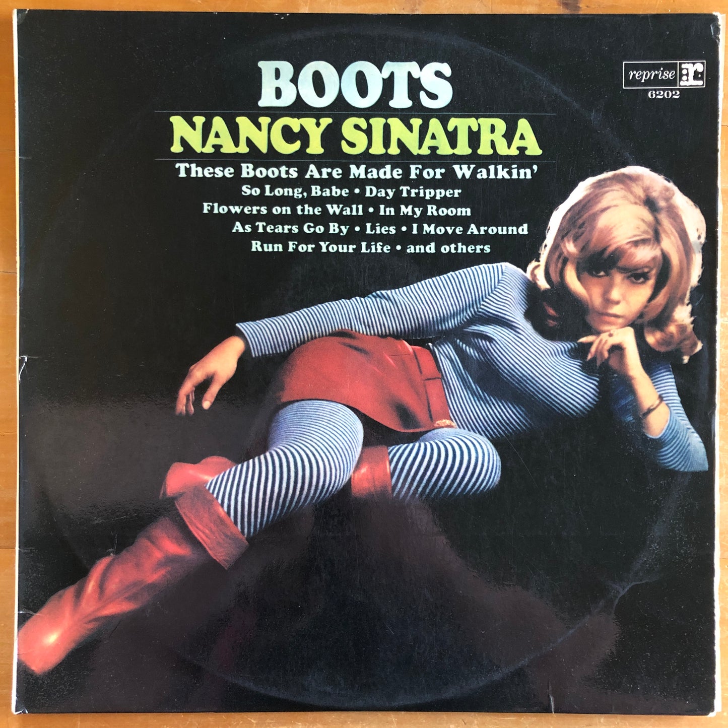 Nancy Sinatra - Boots