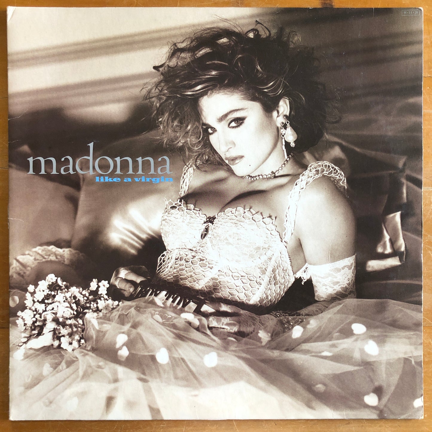 Madonna - Like A Virgin