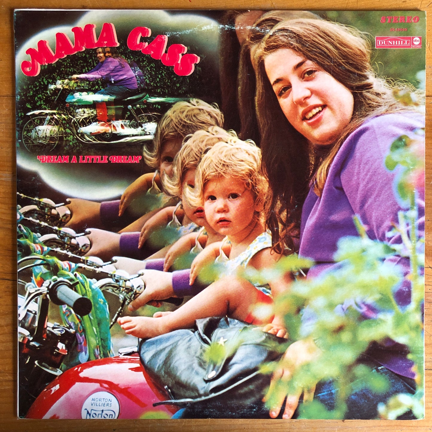 Cass Elliot (Mama Cass) - Dream A Little Dream