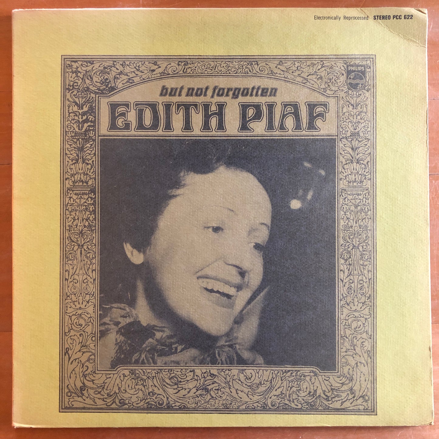 Edith Piaf - But Not Forgotten