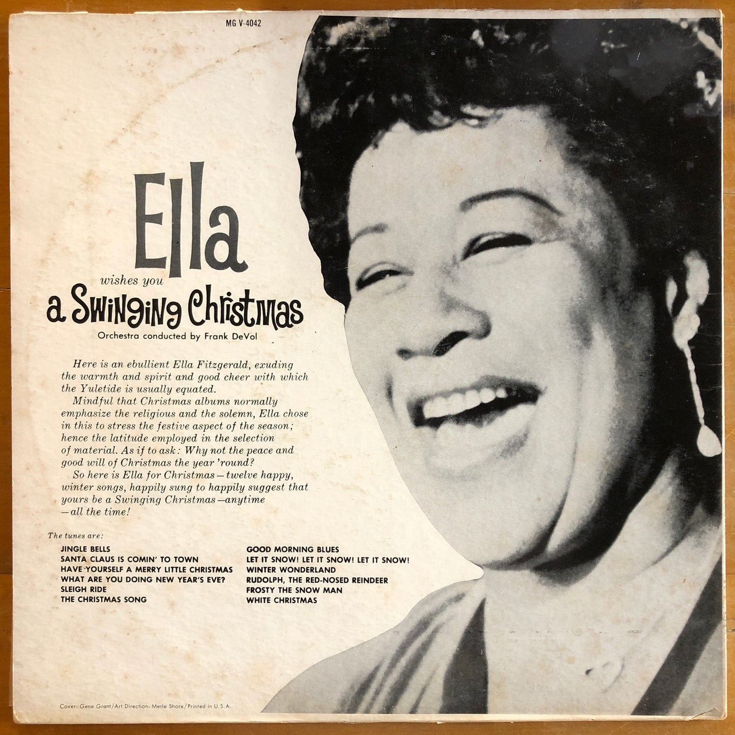 Ella Fitzgerald - Ella Wishes You A Swinging Christmas