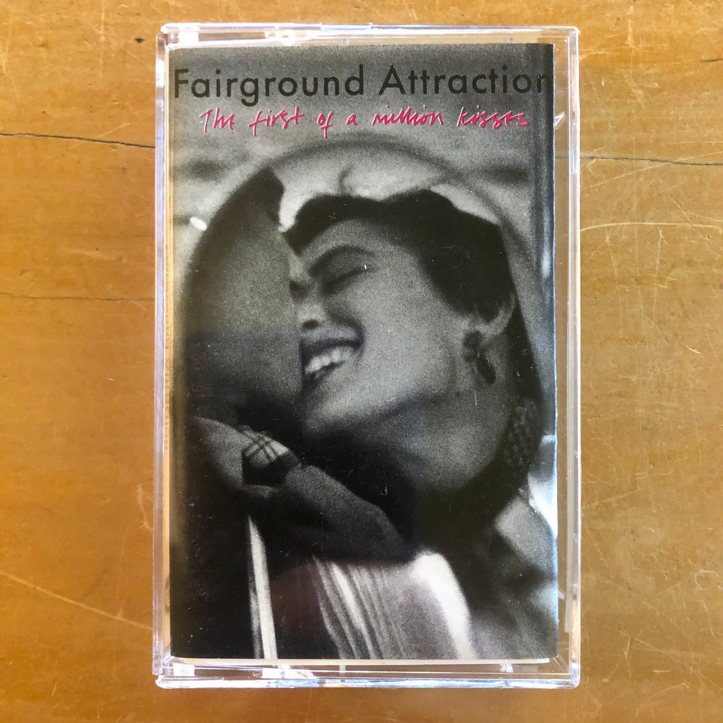 Fairground Attraction - The First Of A Million Kisses (cassette)