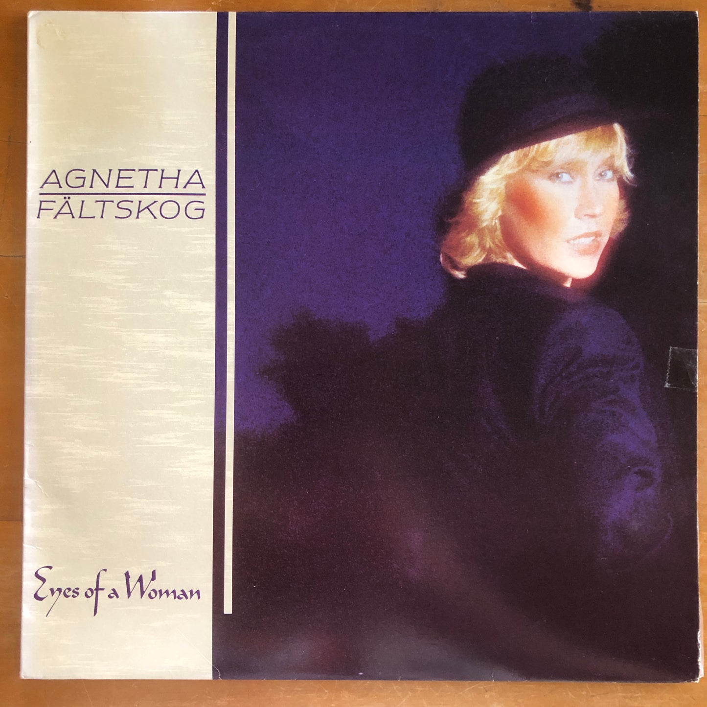 Agnetha Fältskog - Eyes Of A Woman