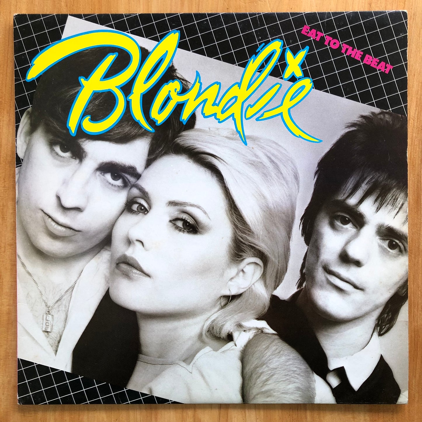 Blondie - Eat To The Beat