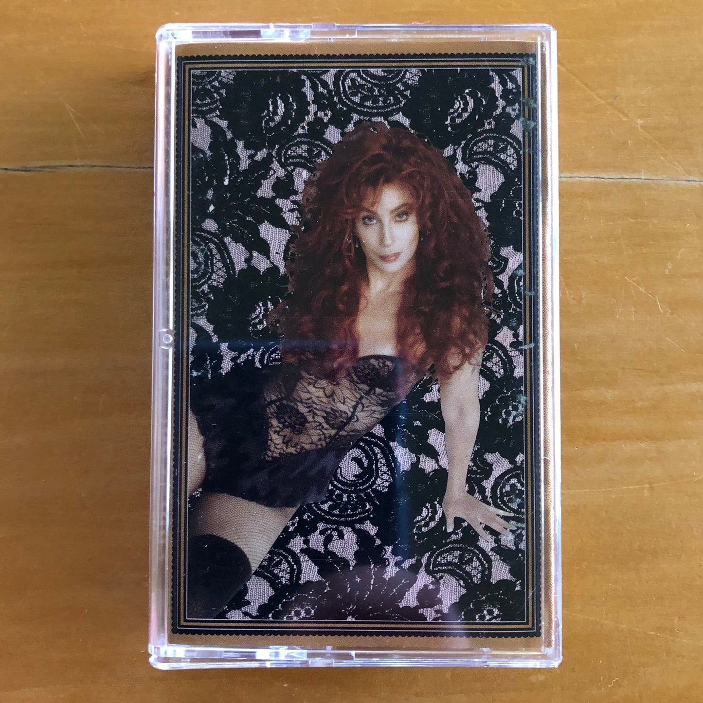Cher - Cher's Greatest Hits: 1965-1992 (cassette)