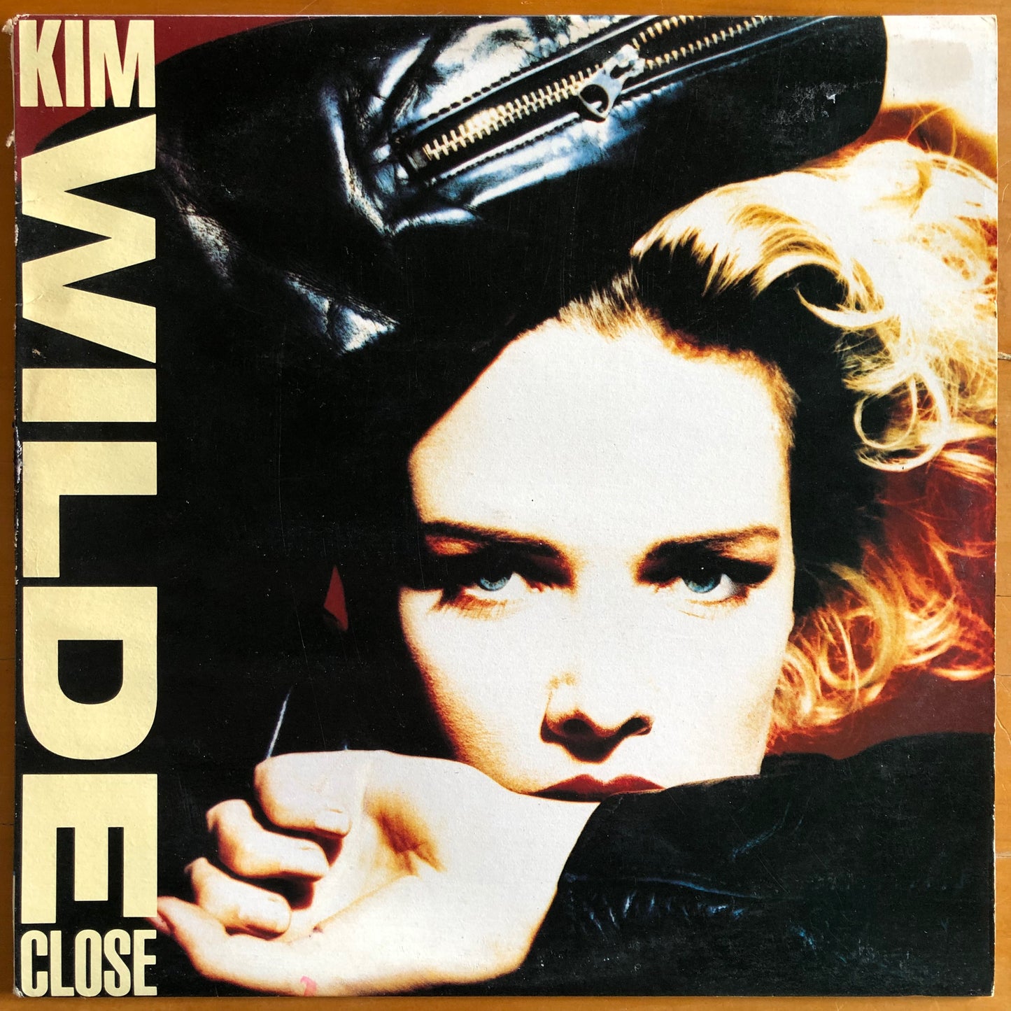 Kim Wilde - Close