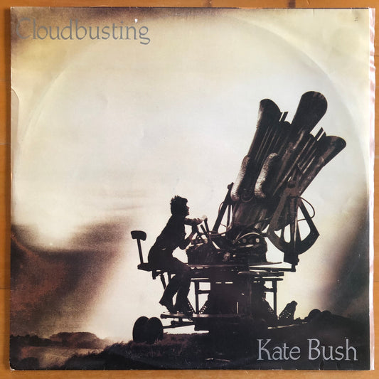 Kate Bush - Cloudbusting (12" single)