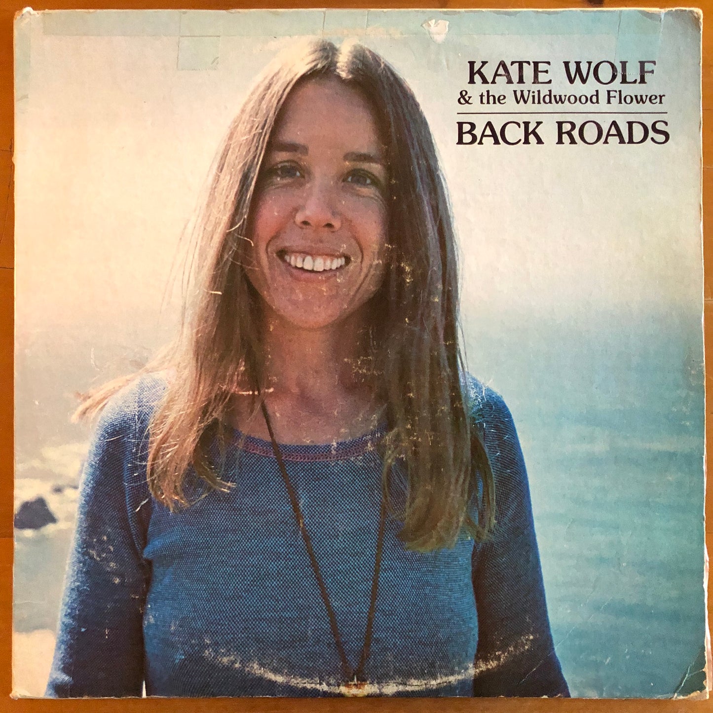 Kate Wolf & The Wildwood Flower - Back Roads